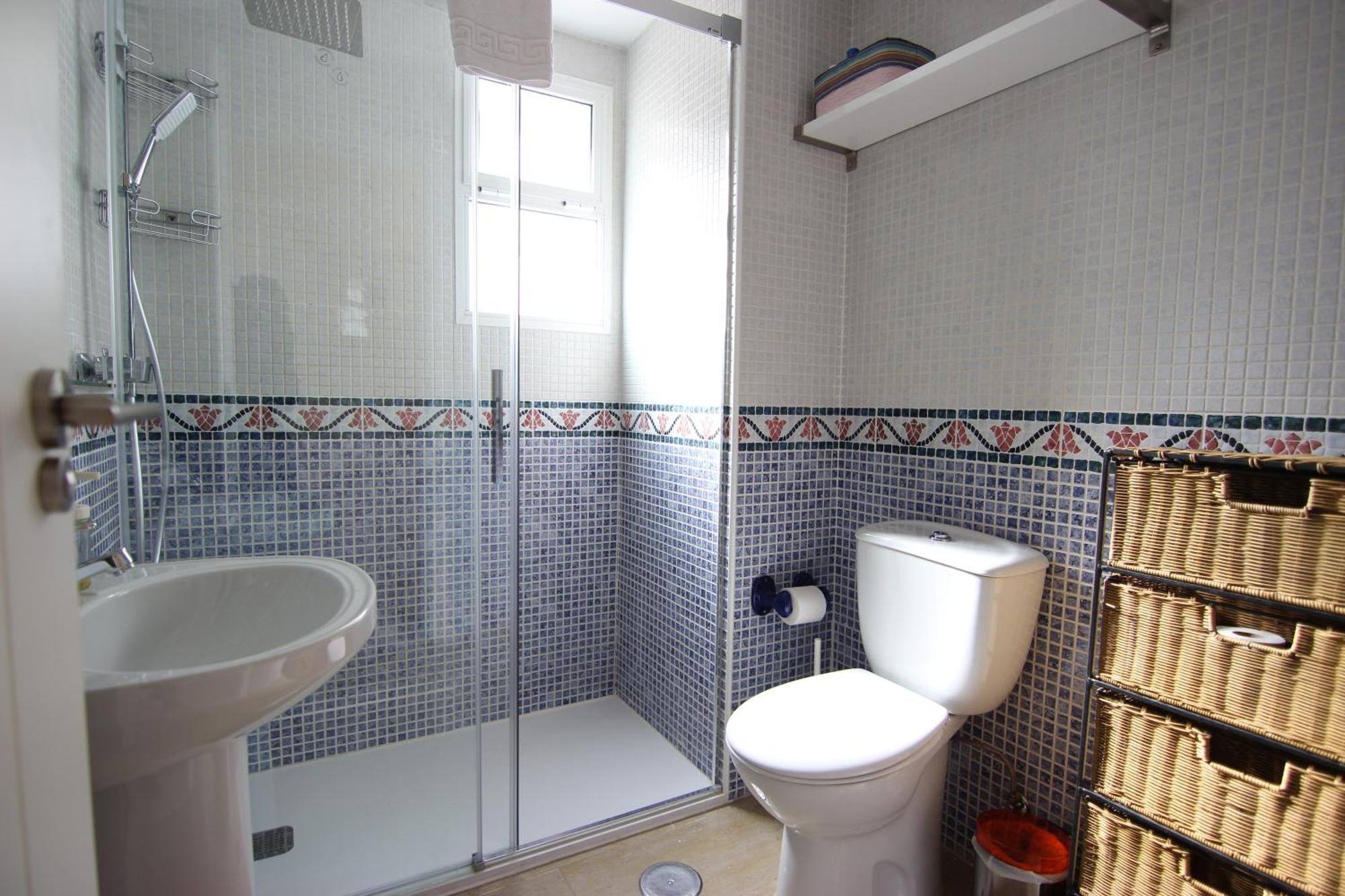 Rentalsevilla Espacioso Apartamento En La Alameda De Hercules Con Parking Extérieur photo